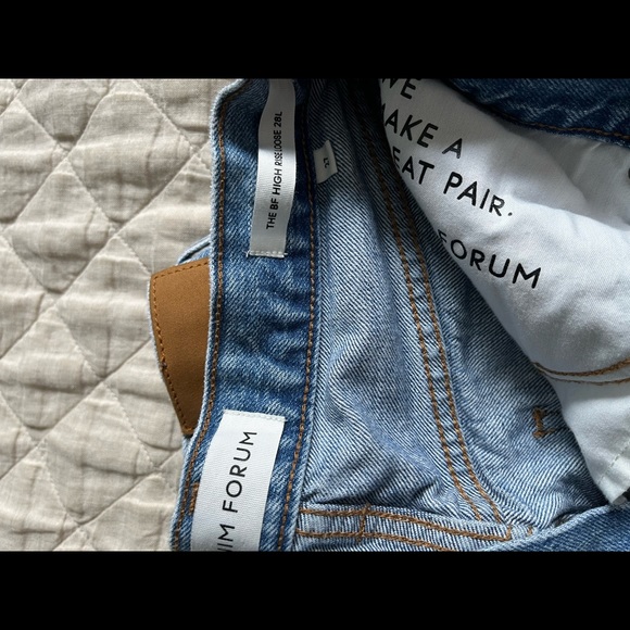 Denim Forum - The Boyfriend High Rise Loose 28L (size 27) - Picture 2 of 5